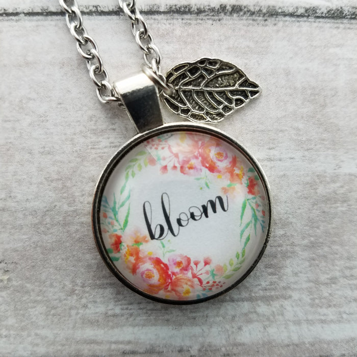 Pendant Necklaces